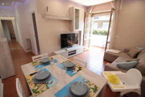 Beach House, 300 m dal mare, Marina di Massa